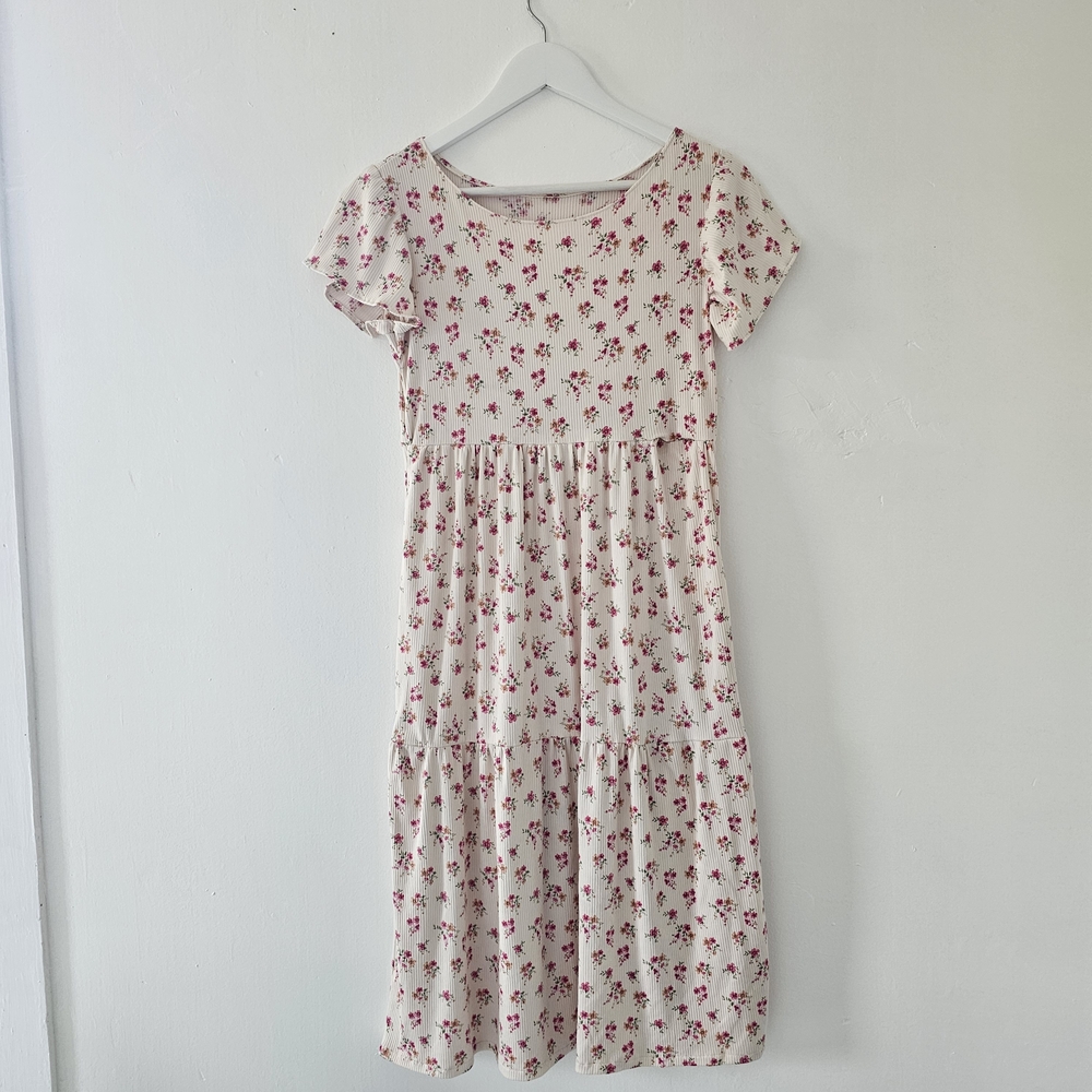 Chic Floral Short Sleeve Dress